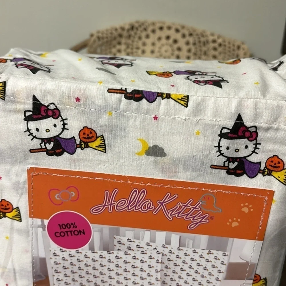 NEW HELLO KITTY QUEEN SIZE WITCH HALLOWEEN SHEET SET